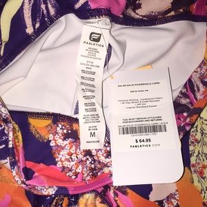 Fabletics Pants - NWT Floral Fabletics Powerhold Capri Fabletics Pants - NWT Floral Fabletics Powerhold Capri